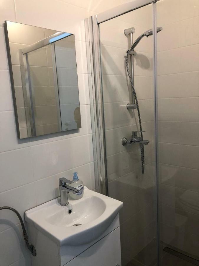Rougemarin Apartments Сень Екстер'єр фото