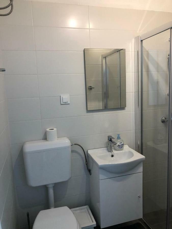 Rougemarin Apartments Сень Екстер'єр фото